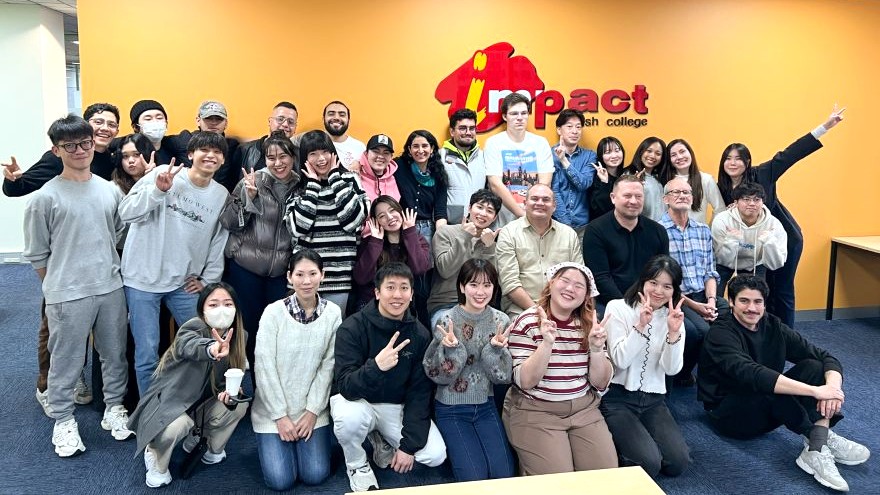 Impact 880